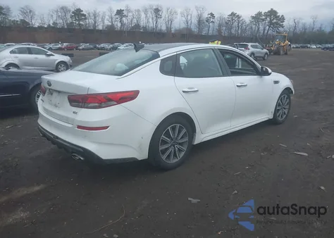 2019 Kia Optima Ex z USA, uszkodzony, nr VIN 5XXGU4L12KG336457